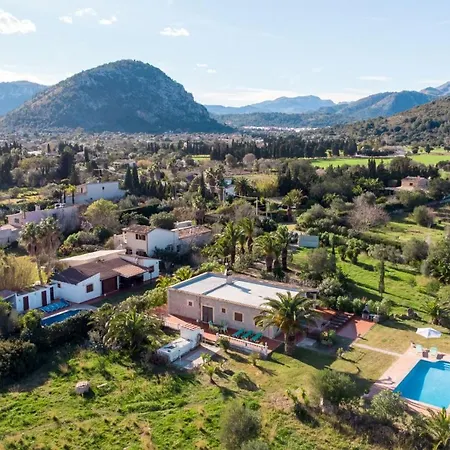 Lucas Villa