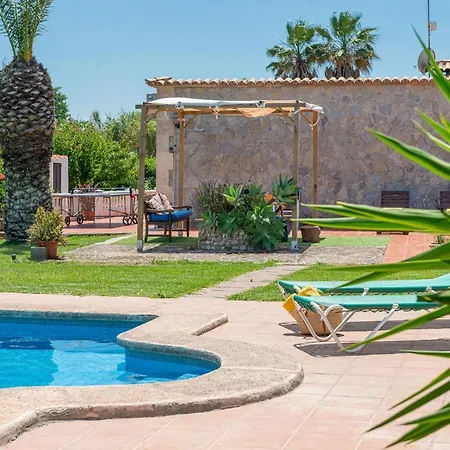 Lucas * Pollenca